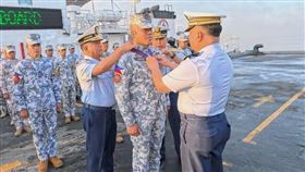 ▲菲律賓海巡艦「蘇魯安號」相關人員受到表揚。（圖／翻攝自X平台 @PTVph）