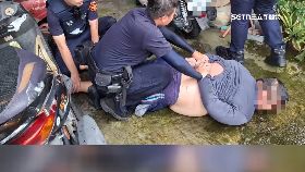 V棍毆父盾壓1201