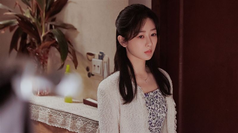 楊紫劇中被家人逼婚。（圖／中天娛樂台提供）