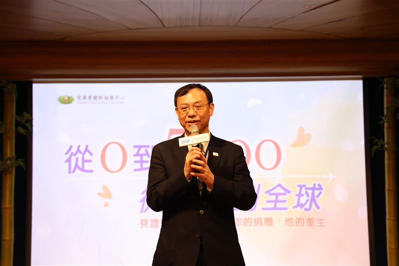 健保署長石崇良表示,預計9月提高周邊血幹細胞移植給付。(圖/花蓮慈醫提供)