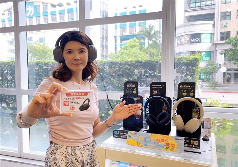 燦坤xSony交心日於燦坤全館消費Sony商品滿9,999元以上抽市值萬元的Sony真無線耳機。（圖／品牌業者提供）