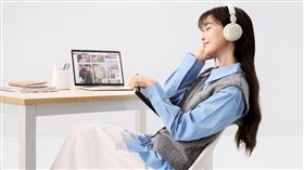 1MORE HQ20設計符合人體功學，機身輕巧，重量僅181克。（圖／品牌業者提供）