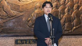 教育部次長朱俊彰說明台師大女足抽血案第4次跨部會專案小組調查會議。（圖／教育部提供）