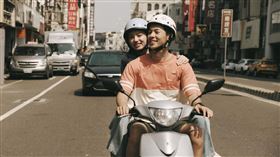 ▲許光漢一退伍　全球票房5億票房《青春18x2 通往有你的旅程》藍光上市。（圖／得利影視提供） 