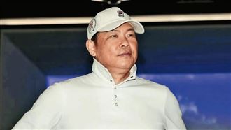 瞎挺黃子佼慘丟主持棒　他赴澳洲避風頭