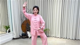 小彤學太極。（圖／馬可孛羅公關提供）