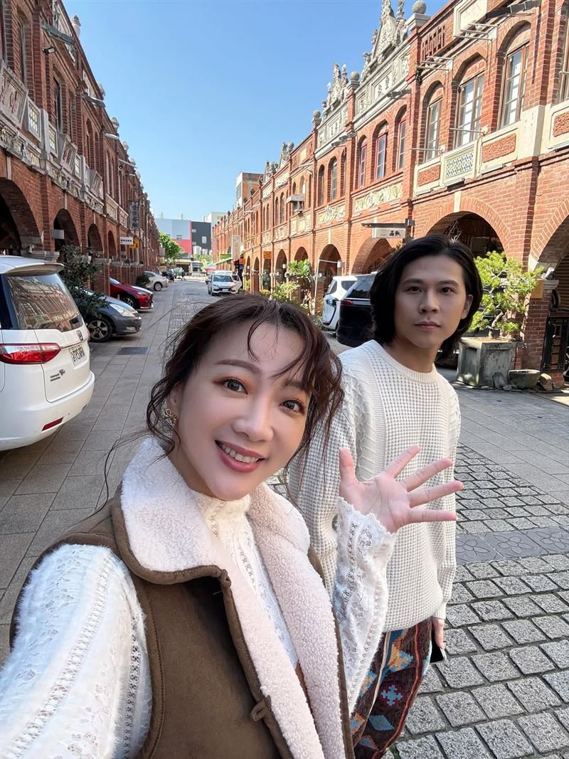玉兔和導演尪結婚3年。(圖/翻攝自玉兔IG)