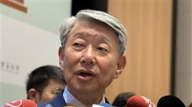 拿掉核三敦親睦鄰費？經長：只是提討論方向叫失言嗎經濟部長郭智輝13日出席2025第九屆新能源國際論壇，針對「拿掉核三廠敦親睦鄰費」說法，郭智輝受訪表示，只是從社會科學研究角度提出的討論方向。中央社記者曾智怡攝　114年8月13日