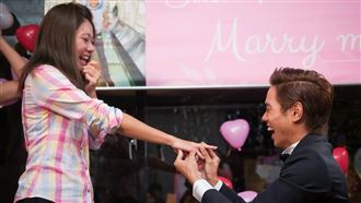 恭喜！YTR彼得爸曝再婚 　蘇珊媽：我願意