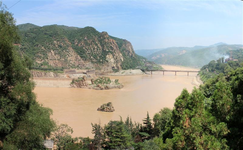 河南三門峽境內的黃河。(圖/維基百科)