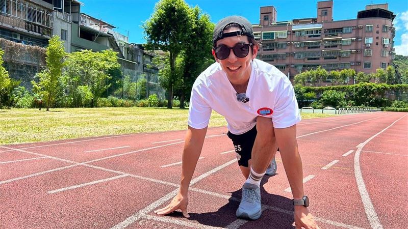 修杰楷感嘆真的老了！Pk百米累到說不出話