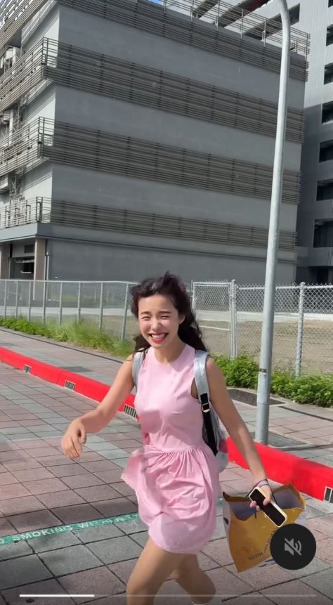 李多慧表示,來台三年已經不怕颱風了。(圖/翻攝自Thread @le_dahye)