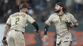 ▲教士14日橫掃巨人。（圖／美聯社／達志影像）