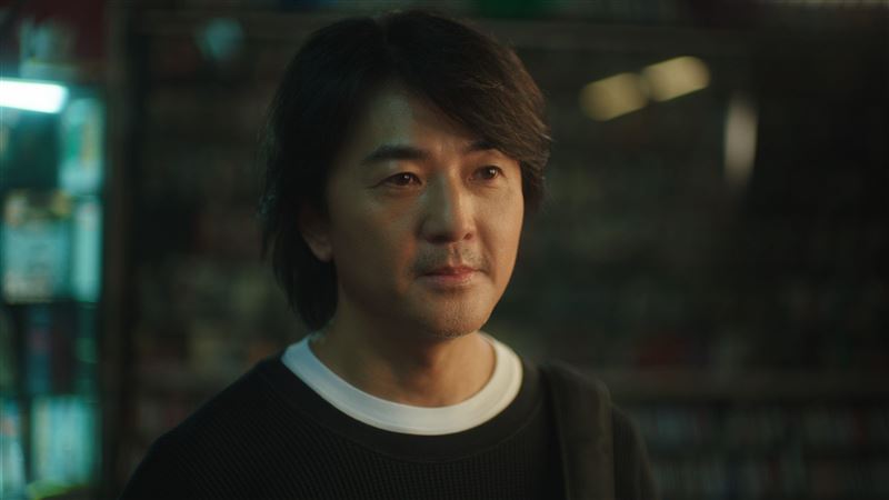 香港男神鄭伊健主演電影《久別重逢》。（圖／華映提供）