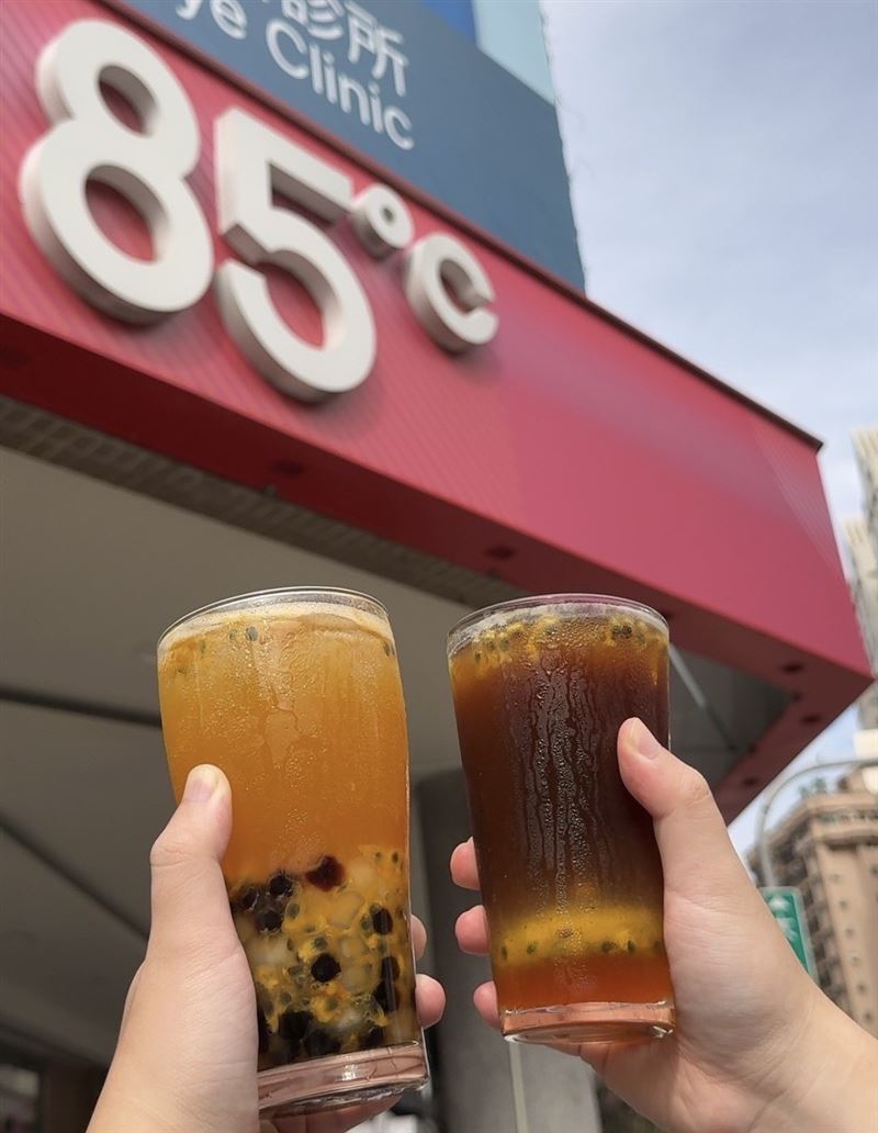 85℃全新推出百香冰美式、百香雙Q（圖／品牌提供）