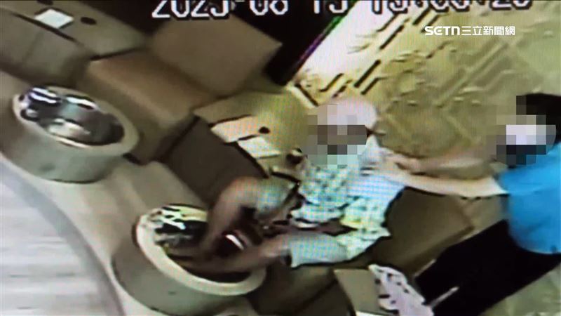 阿伯「按霸王摩」被發現是慣犯　店家報警