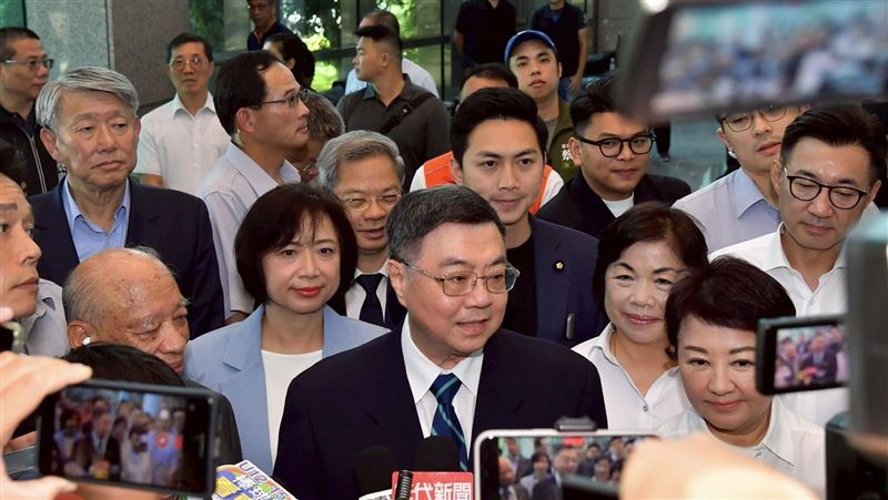 與盧秀燕在行政院會中吵架？卓榮泰回應了