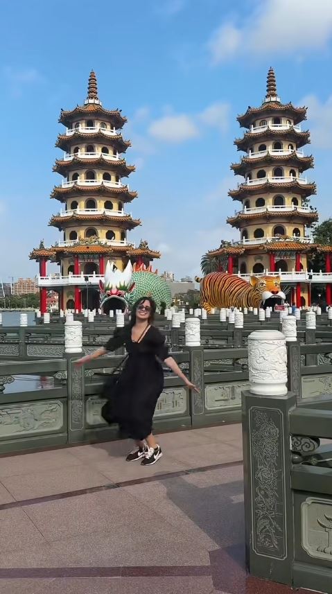 卡蜜拉來到高雄逛了不少知名景點。（圖／翻攝自TIKTOK @Camila Cabello）