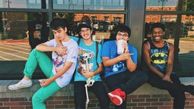 Alpha世代夢想職業排行曝光！科技、網紅魅力不減　成男孩女孩最愛~青少年teenage（示意圖／翻攝自pixabay） 