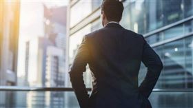 塔羅牌老師艾菲爾指出，2025下半年有4個星座的人將強勢翻身。（示意圖／Pixabay）