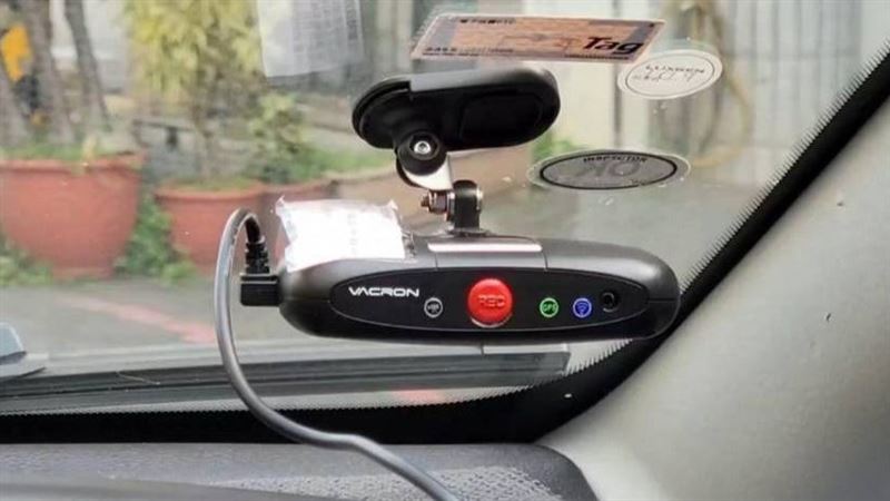 執行署宜蘭分署公務車裝設車牌辨識系統逮到欠稅大戶。（圖／翻攝畫面）