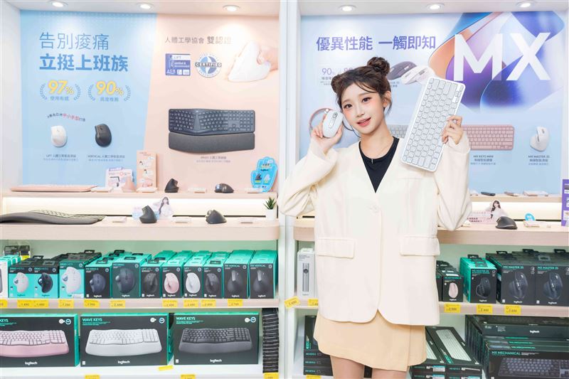 李珠珢分享：自己從小就是Logitech愛用者，不知不覺家裡就充滿Logitech的產品
