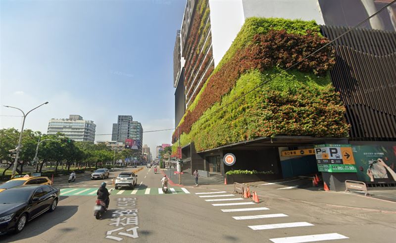公益路商圈是近年來台中最受歡迎的景點之一。（圖／翻攝自Google Maps）