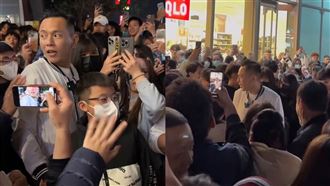 AJ哥曾台東吸千粉絲！網：國高中生新偶像