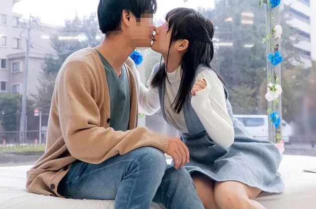 SOD旗下的魔鏡號廣受男性們熟知，以上街隨機尋找素人到車上「啪啪啪」的拍攝手法爆紅。(圖／翻攝自Ｘ)