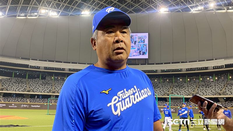 富邦悍將首席兼打擊教練陳連宏。（圖／記者張沛嘉攝影）