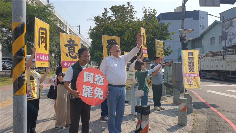 何博文領綠營宣講。（圖／民進黨提供）