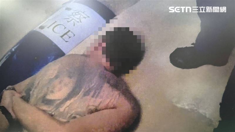 開瓦斯亮刀威脅全家！靠防暴盾壓制刺青男