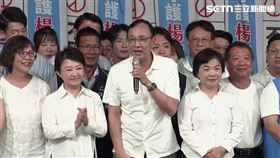 朱立倫出席「反惡罷 戰獨裁」大雅後援會成立大會，為藍委楊瓊瓔站台助講反罷免。（圖／翻攝畫面）