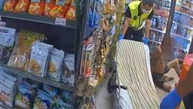 新北,瑞芳,通緝犯,洗錢,喝醉。（圖／翻攝畫面）