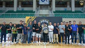 第一屆北市大盃籃球邀請賽自8月15日起，於臺北市立天母體育館熱血開打，接連7天由臺北市大與UBA公開一級勁旅共8支隊伍，於暑假尾聲展開頂尖對決。（圖／北市大提供） 