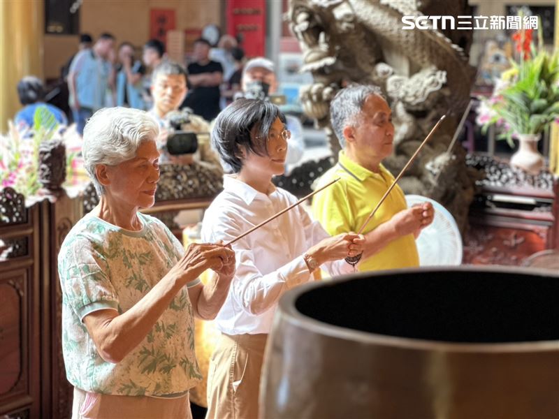 涉貪案令林母相當訝異與不捨,「風波怎越鬧越大?」希望此事盡快化解。(圖/記者簡榮良攝影)