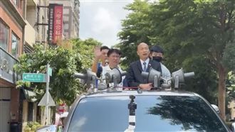 韓國瑜陪林思銘車掃:看到他客家忠義精神