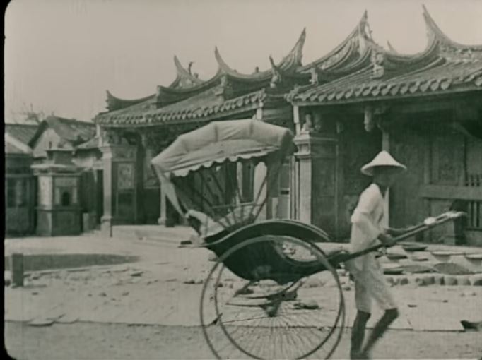 105年前採茶林志玲、搬甘蔗許光漢照片曝光，《福爾摩沙》紀錄片逼哭全網。（圖／國家影視聽中心提供）