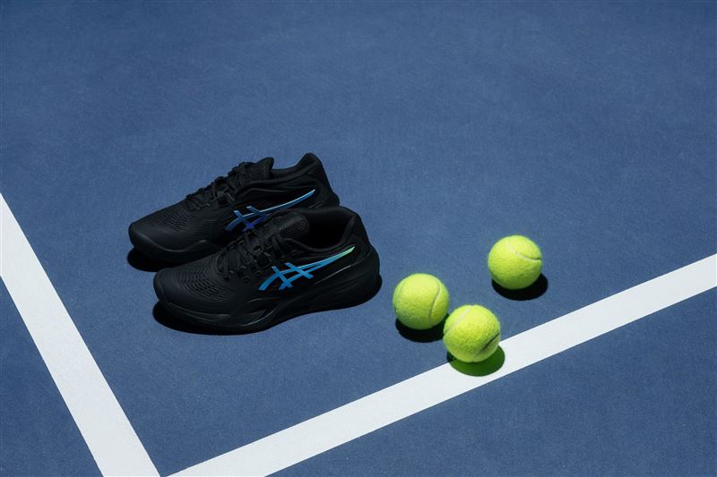ASICS推出全新網球系列。（圖／品牌業者提供）