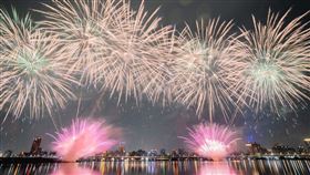 2025大稻埕夏日節人　8/20主題煙火雙倍綻放、舞台擴大演出（業配勿用）