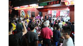  邱議瑩鳳山座談會爆場！黃捷讚邱議瑩「有格局、有能力帶領高雄」（業配勿用）