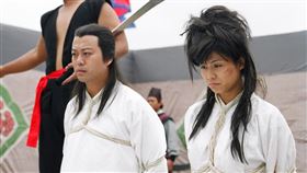 歐陽震華與宣萱意外捲入刑案，兩人慘遭誣陷被判死刑。（圖／年代提供）