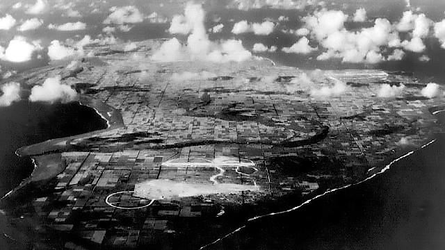 1944年天寧島鳥瞰圖。（圖／翻攝自維基百科）