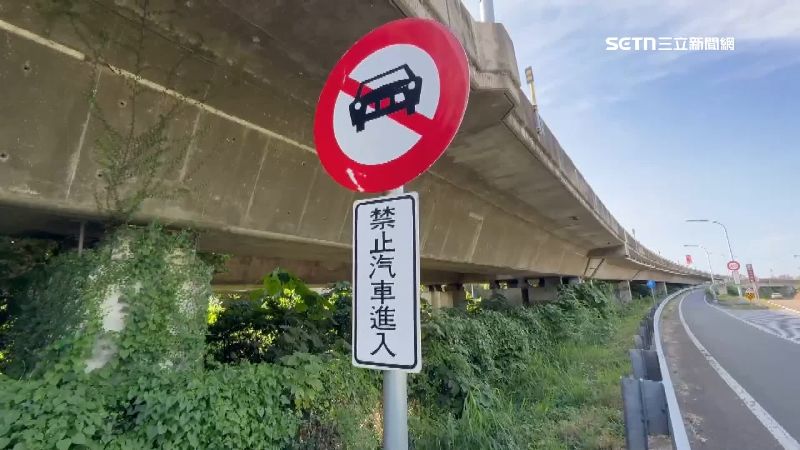 汽機車分流複雜，讓許多汽車駕駛誤闖機慢車道