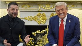 川普澤倫斯基相見歡。（圖／美聯社／達志影像）