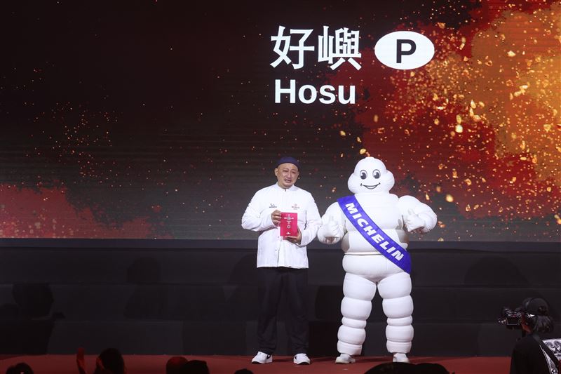 「好嶼」主廚李易晏得知拿下米其林一星，在台上爆哭。（圖／記者鄭孟晃攝影）