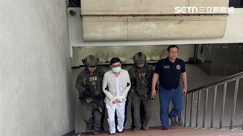 天道盟鐵霸兄弟等要角被移送至新北地檢署複訊。（圖／翻攝畫面）