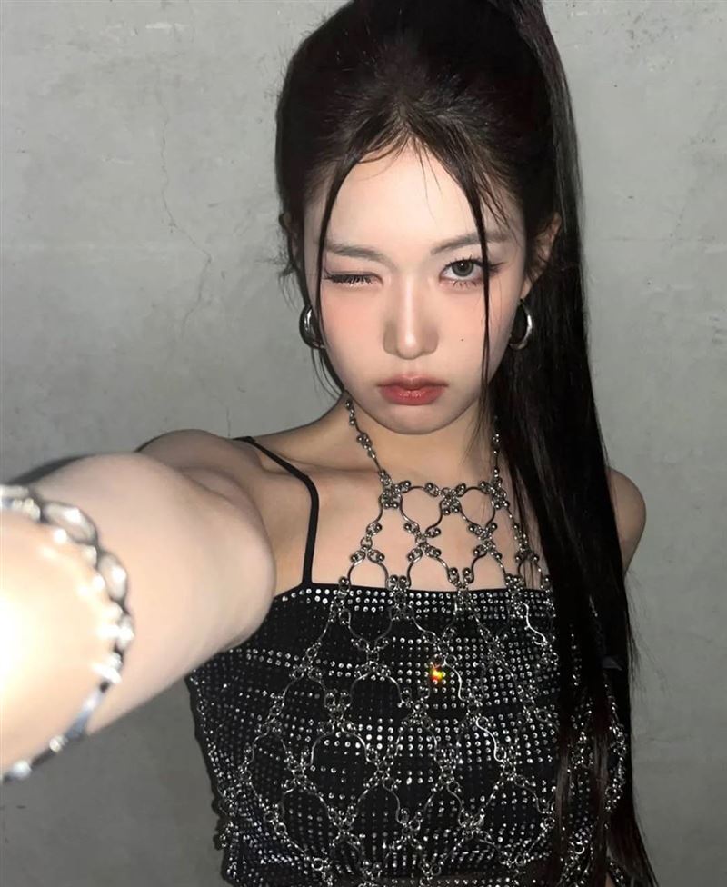 尹智允因為健康狀況停工休養半年，最終決定退團。（圖／翻攝自IG）