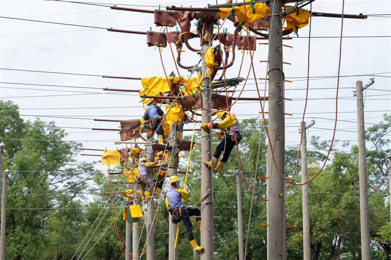 9月底電費調漲會議將召開，雖然市場認為可能凍漲，但是富邦投顧持不同觀點。（圖／台電提供）
