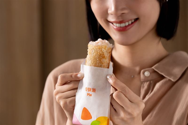 麥當勞「香芋派」限時回歸，單點40元。（圖／品牌業者提供）